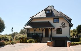 Quo Vadis Lounge Bed & Breakfast